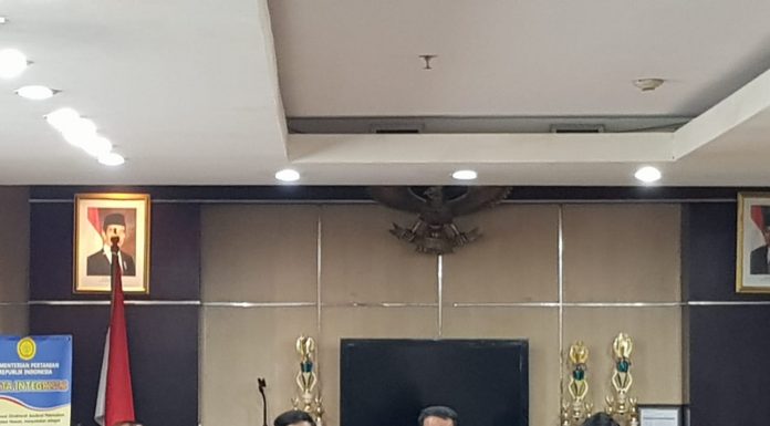 Mentan : Harga Live Bird Ayam Ras Harus Sesuai Acuan dalam 7 Hari