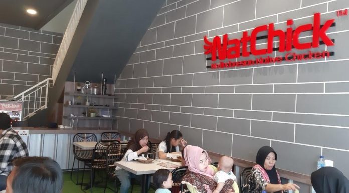 Pembukaan Perdana Restoran NatChick