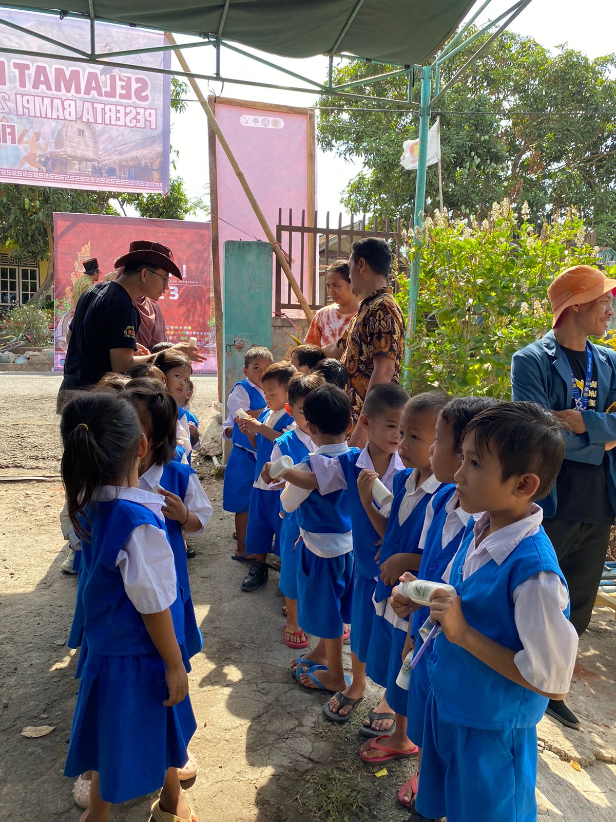 Menumbuhkan Jiwa Sosial, ISMAPETI Gelar BAMPI Di Lombok