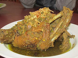 Nikmatnya Itiak Lado Mudo Khas Minang