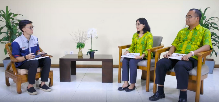 Medion Launching & Bedah Buku Petunjuk Mendiagnosis Penyakit Ayam (Edisi Revisi)