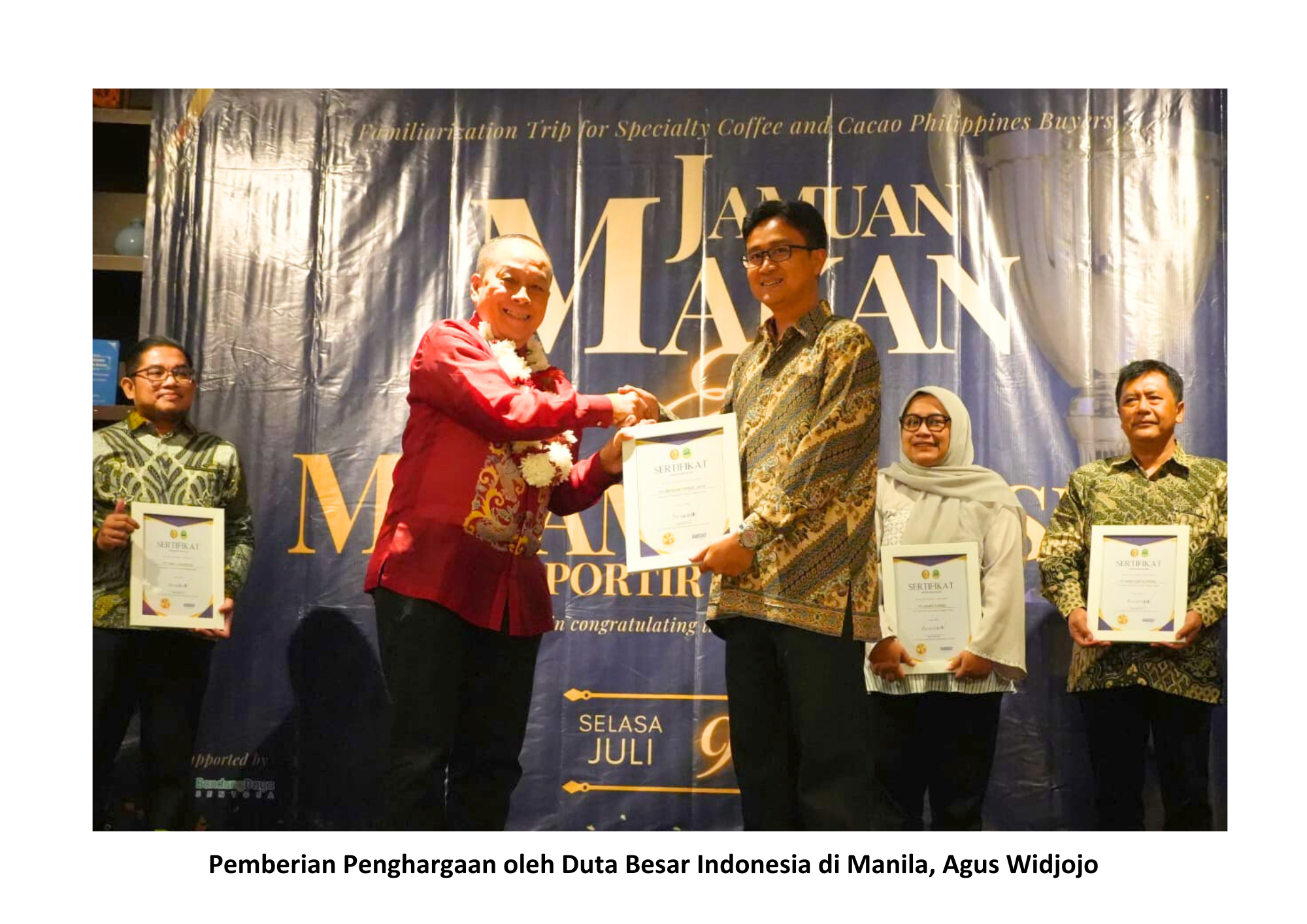 Medion Mendapatkan Apresiasi Eksportir dari Kedutaan Besar Republik Indonesia Manila