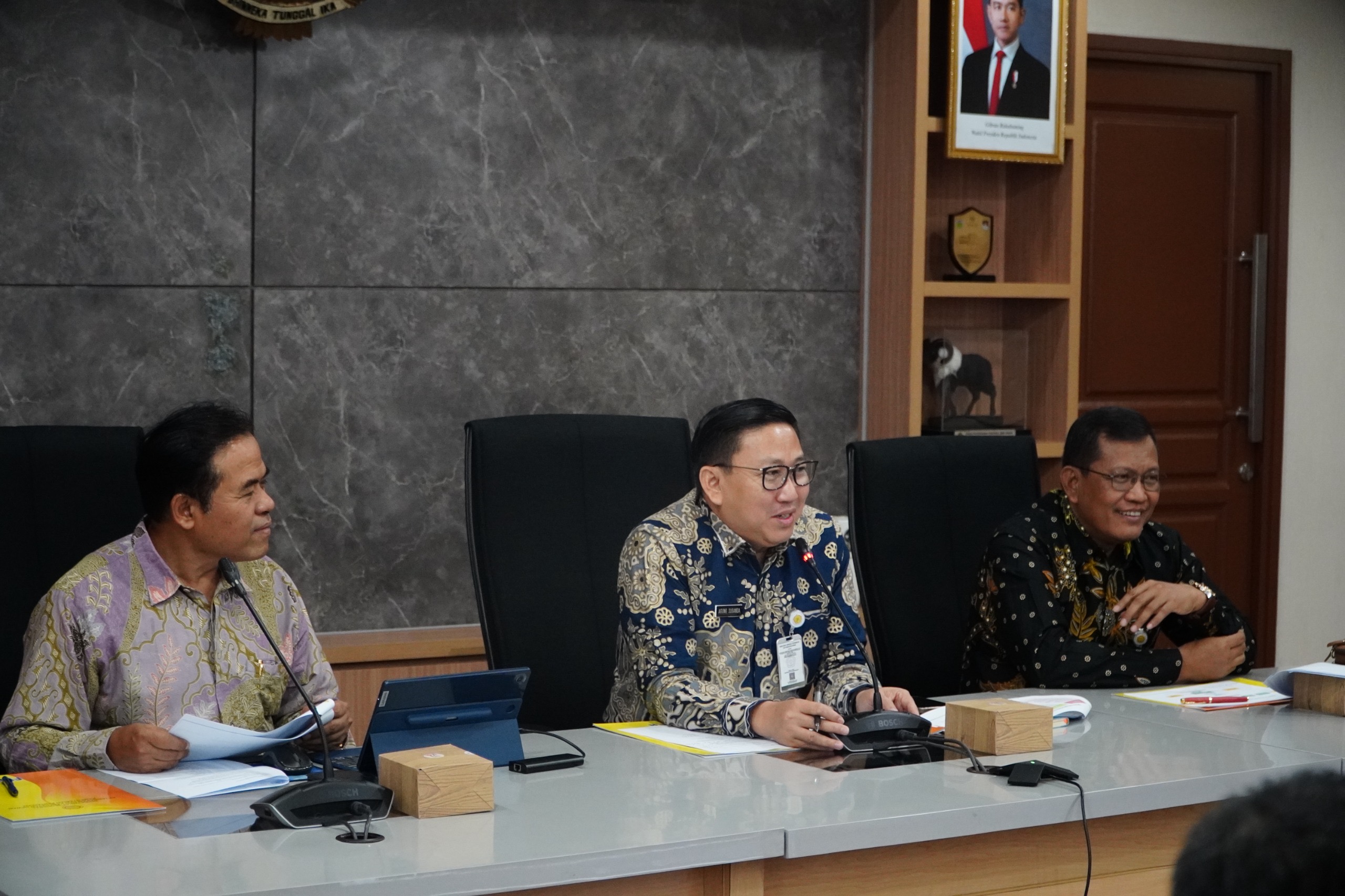 Harga Ayam Broiler Anjlok, Kementan Ambil Langkah Cepat Stabilkan Produksi dan Harga