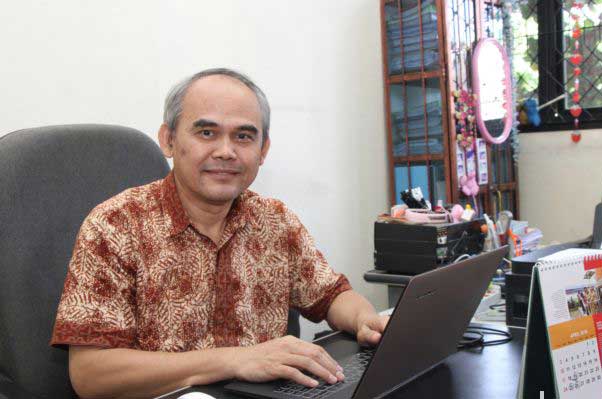 Asep Anang, Berkiprah di Industri dan Akademisi, Dari Peternakan Hingga Perikanan